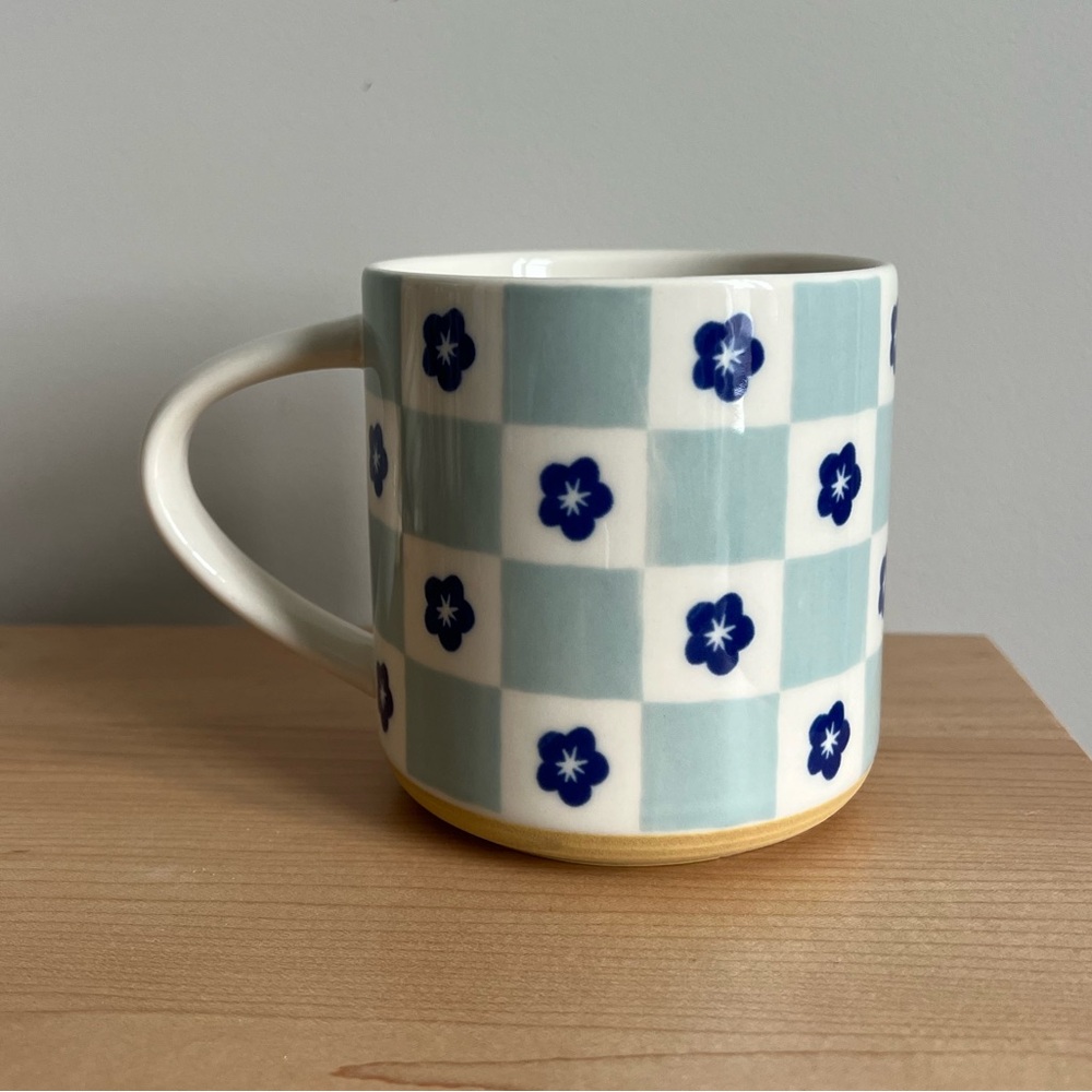 Brand new ceramic mug